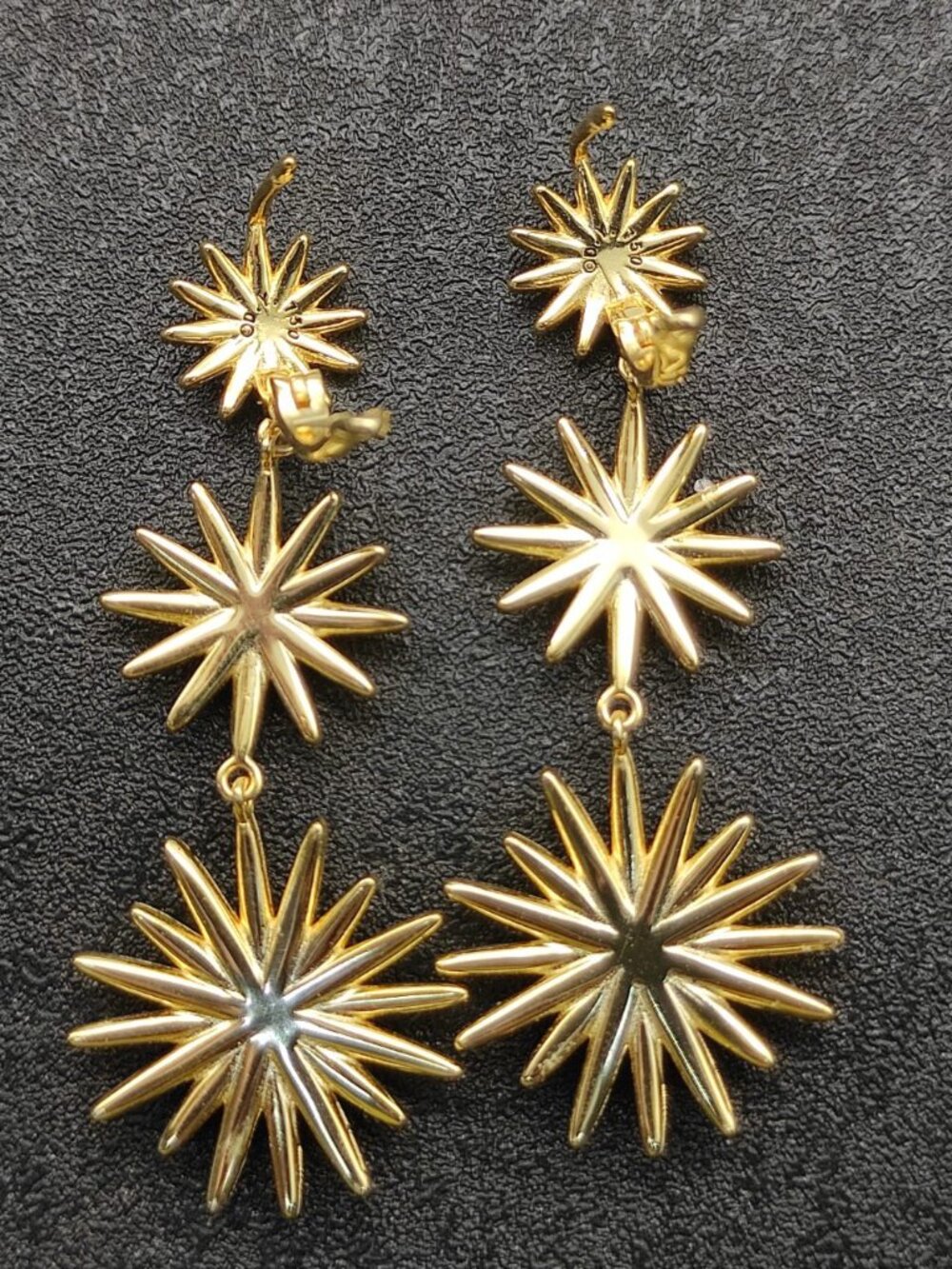 David Yurman Gold Sunflower Triple Earrings - Picture 5 of 9